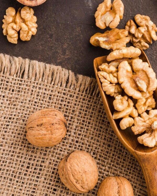 Walnut/Akhrot